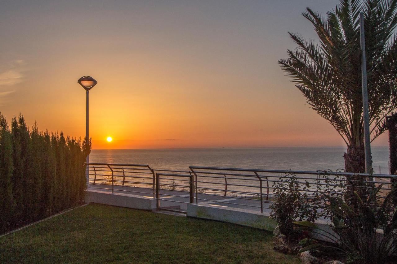 Infinity Luxury Sea View Apartment With Private Garden Arenales del Sol Esterno foto