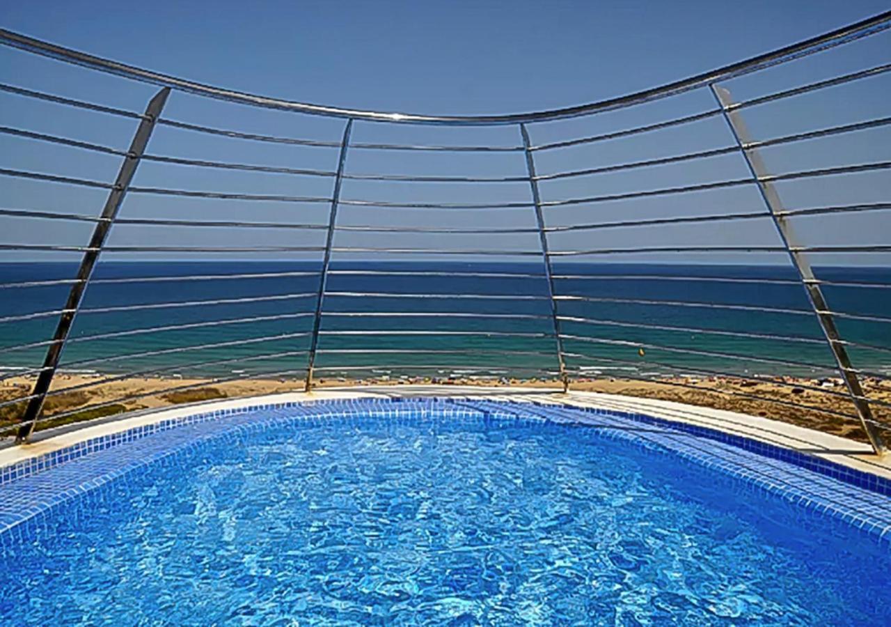 Infinity Luxury Sea View Apartment With Private Garden Arenales del Sol Esterno foto