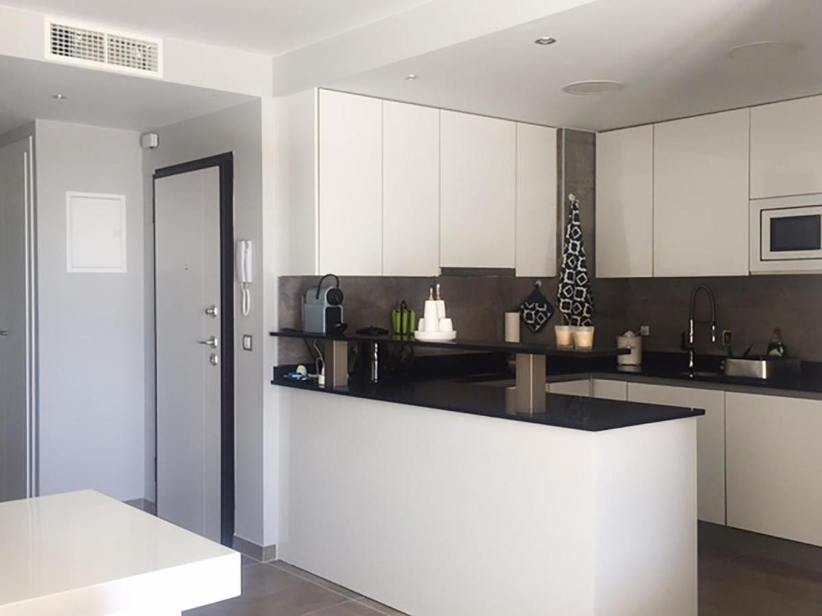 Infinity Luxury Sea View Apartment With Private Garden Arenales del Sol Esterno foto