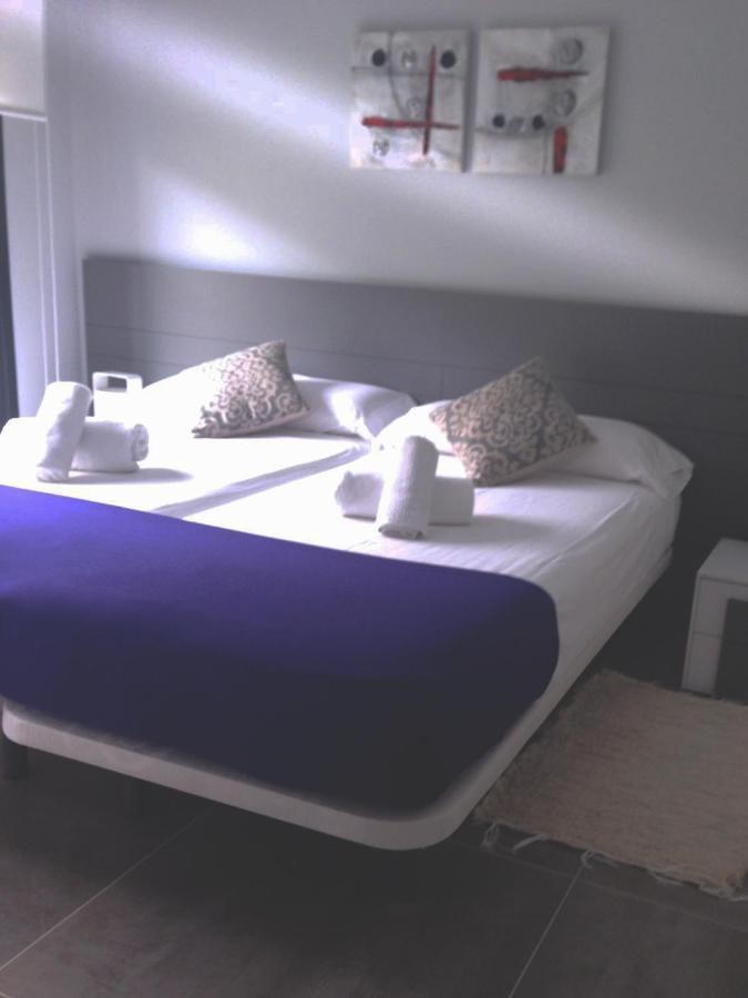 Infinity Luxury Sea View Apartment With Private Garden Arenales del Sol Esterno foto