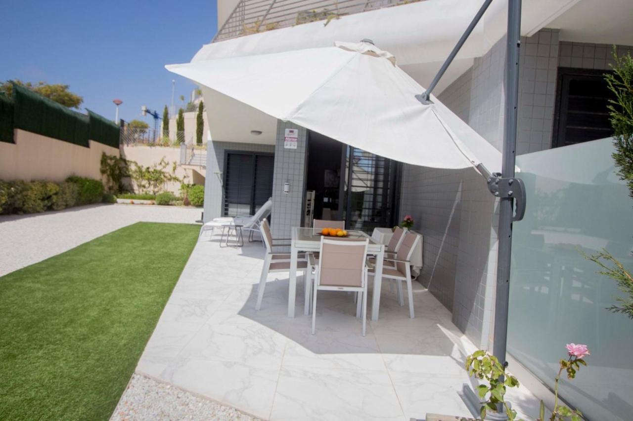 Infinity Luxury Sea View Apartment With Private Garden Arenales del Sol Esterno foto